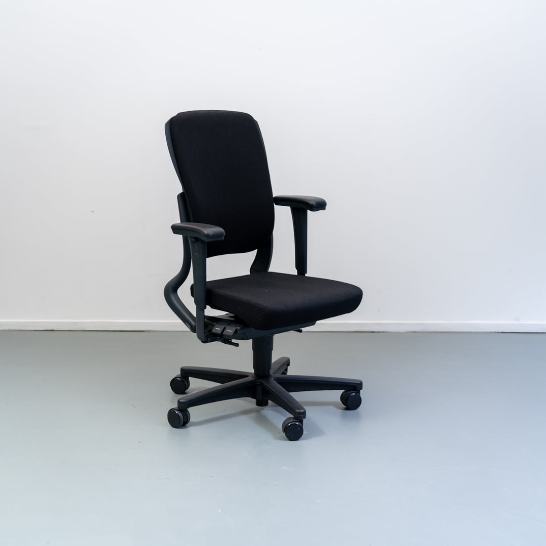 Ahrend 230 bureaustoelen Zwart hoge rug Full Options