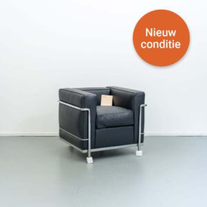 Cassina LC2 fauteuil zwart leder chroom