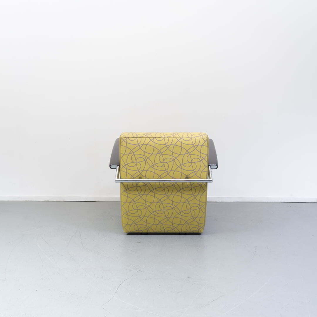 Leolux Scylla fauteuil geel rondjes motief - Zillions: nieuw en