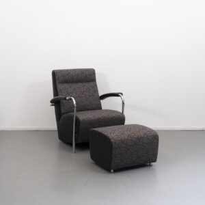 Leolux Scylla hoge rug + bijpassende hocker rondjesmotief