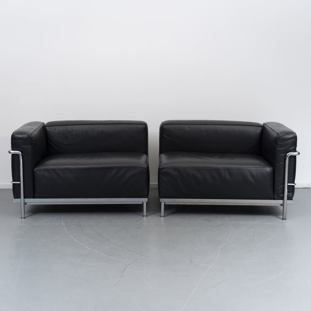 Cassina Le Corbusier LC3 Grand Confort Sofa Meridienne Leer Nieuw