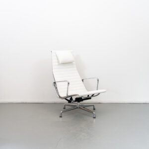 Vitra Eames EA 124 Fauteuil Wit Leer - Chroom