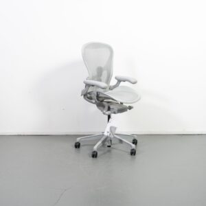 Herman Miller Aeron Remastered Bureaustoel Mineral Pellicle (A) – Aluminium