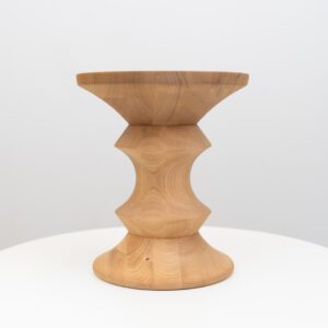 Vitra Eames Stool C - Massief Kastanjehout