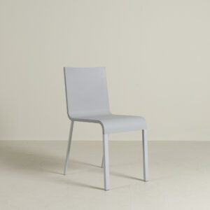 Vitra .03 Stoel Lichtgrijs Kunststof (Niet Stapelbaar) - Gepoedercoat Zilver