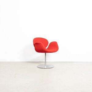 Artifort Little Tulip Stoel Rood Stof - Aluminium