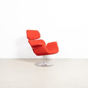Artifort Big Tulip Fauteuil Rood Stof