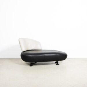 Leolux Kikko Chaise Longue Fauteuil Wit/Zwart Leer