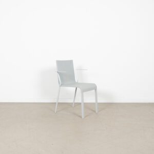 Vitra .03 Stoel Lichtgrijs Kunststof - Aluminium