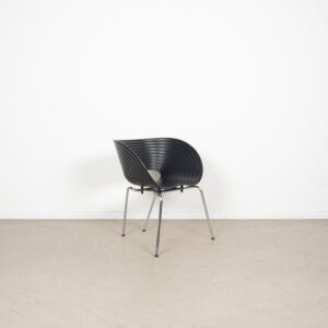 Vitra Tom Vac Stoel Zwart Kunststof - Chroom