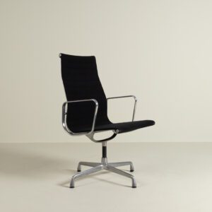 Vitra Eames EA112 Bureaustoel Zwart Hopsak - Aluminium