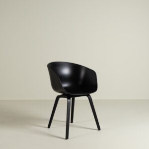 HAY AAC22 Stoel Zwart Kunststof - Zwart Hout