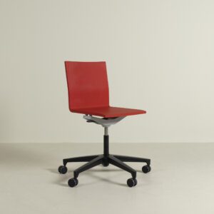 Vitra .04 Bureaustoel Rood Kunststof - Zwart Zonder Armleuningen