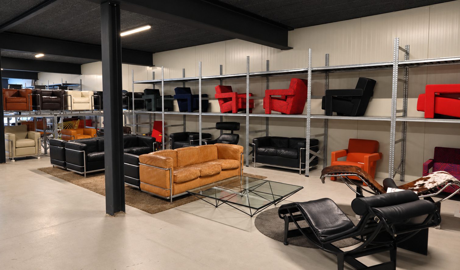 zillions-showroom-21